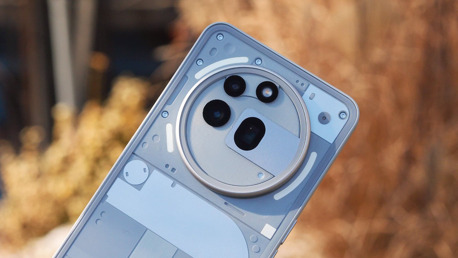 Nothing Phone (3a) Pro, detail fotoaparátu | foto: Luboš Srb