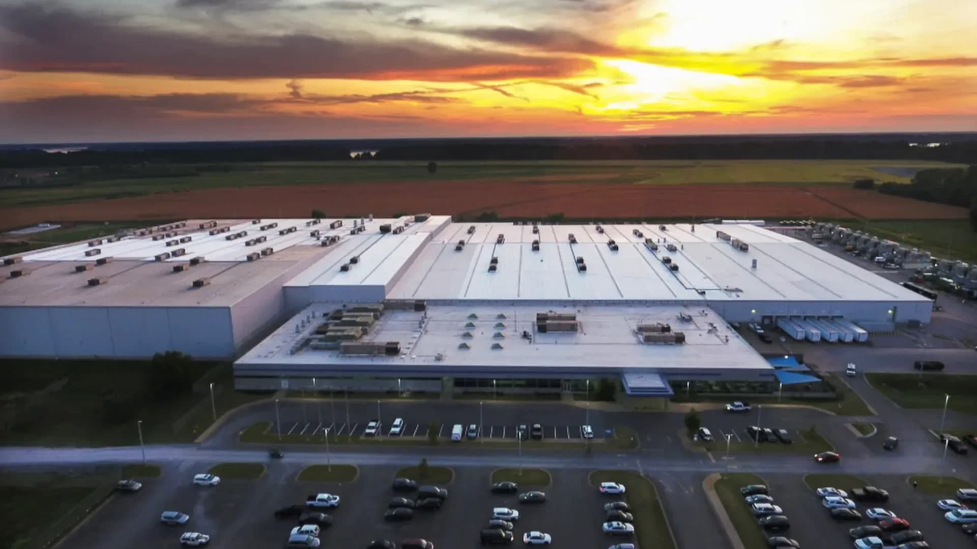 AI gigafactory v USA | foto: Reuters