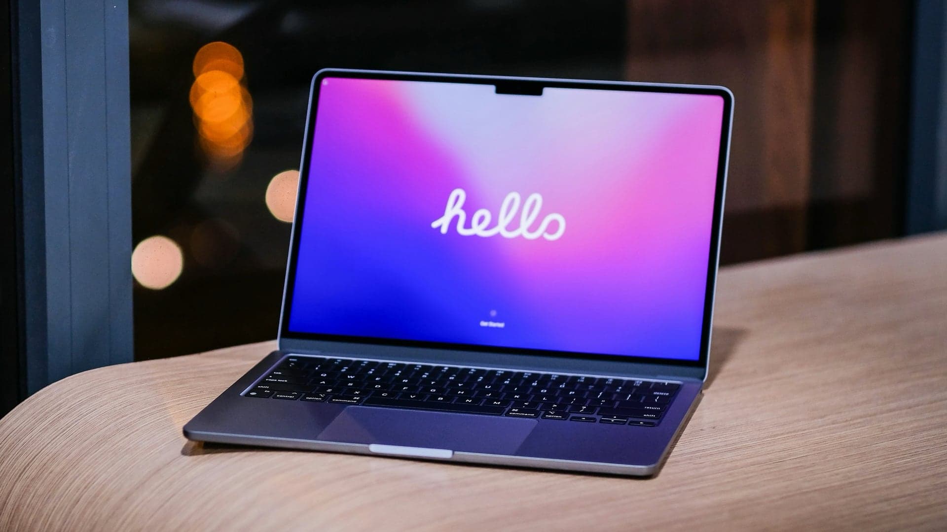 MacBook Air M4 | foto: Mobil Pohotovost