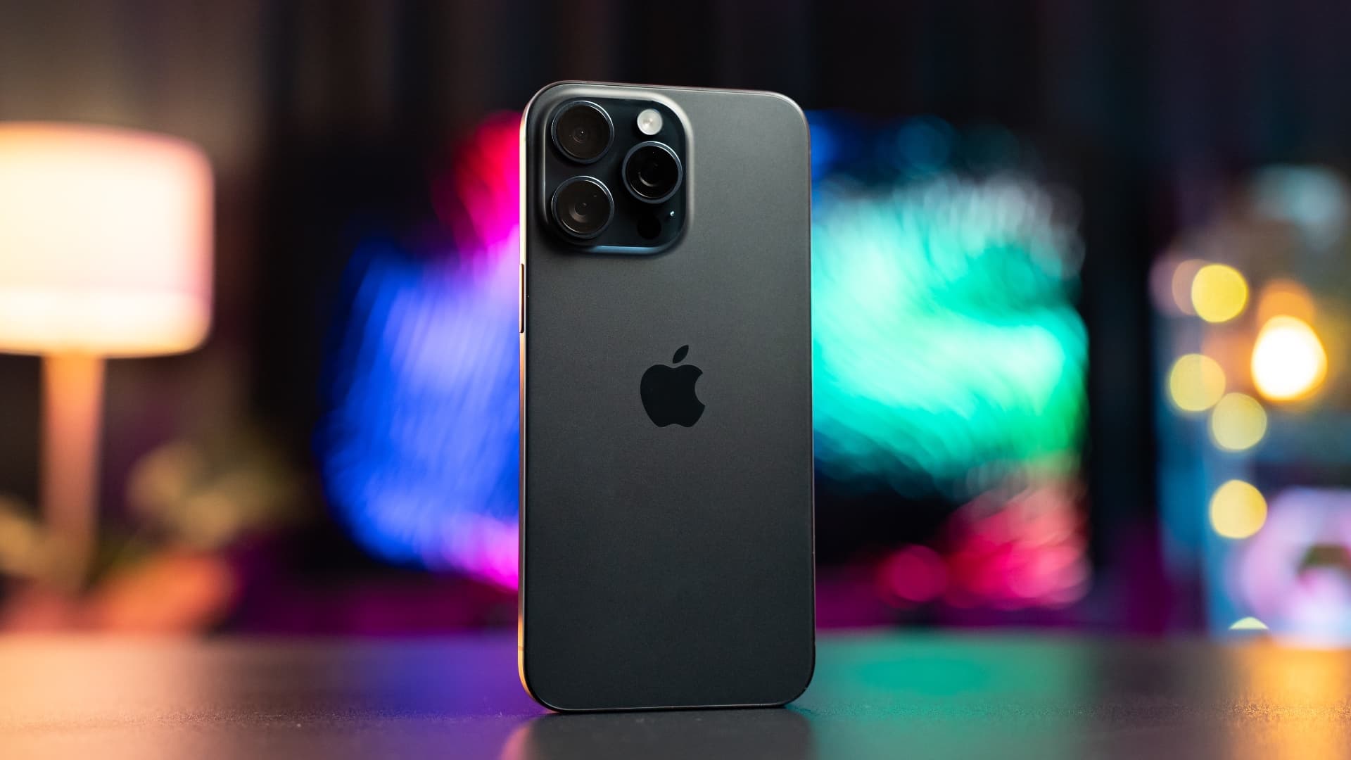 iPhone 15 Pro | zdroj: Mobil Pohotovost