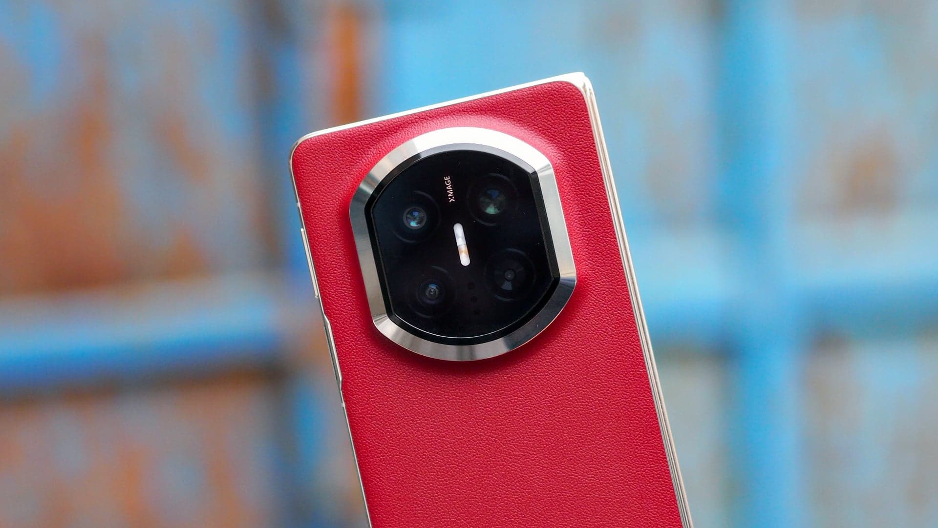 Huawei Mate X7, detail fotoaparátu | Zdroj: Luboš Srb