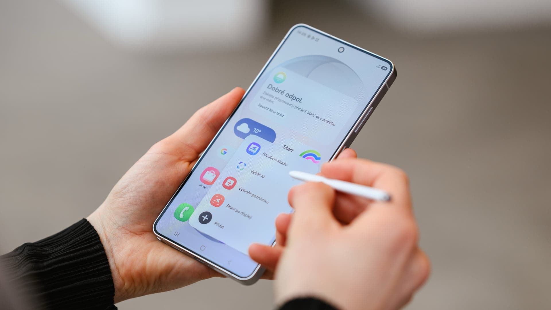 Samsung Galaxy S26 Ultra a ovládání se stylusem | Zdroj: Samsung