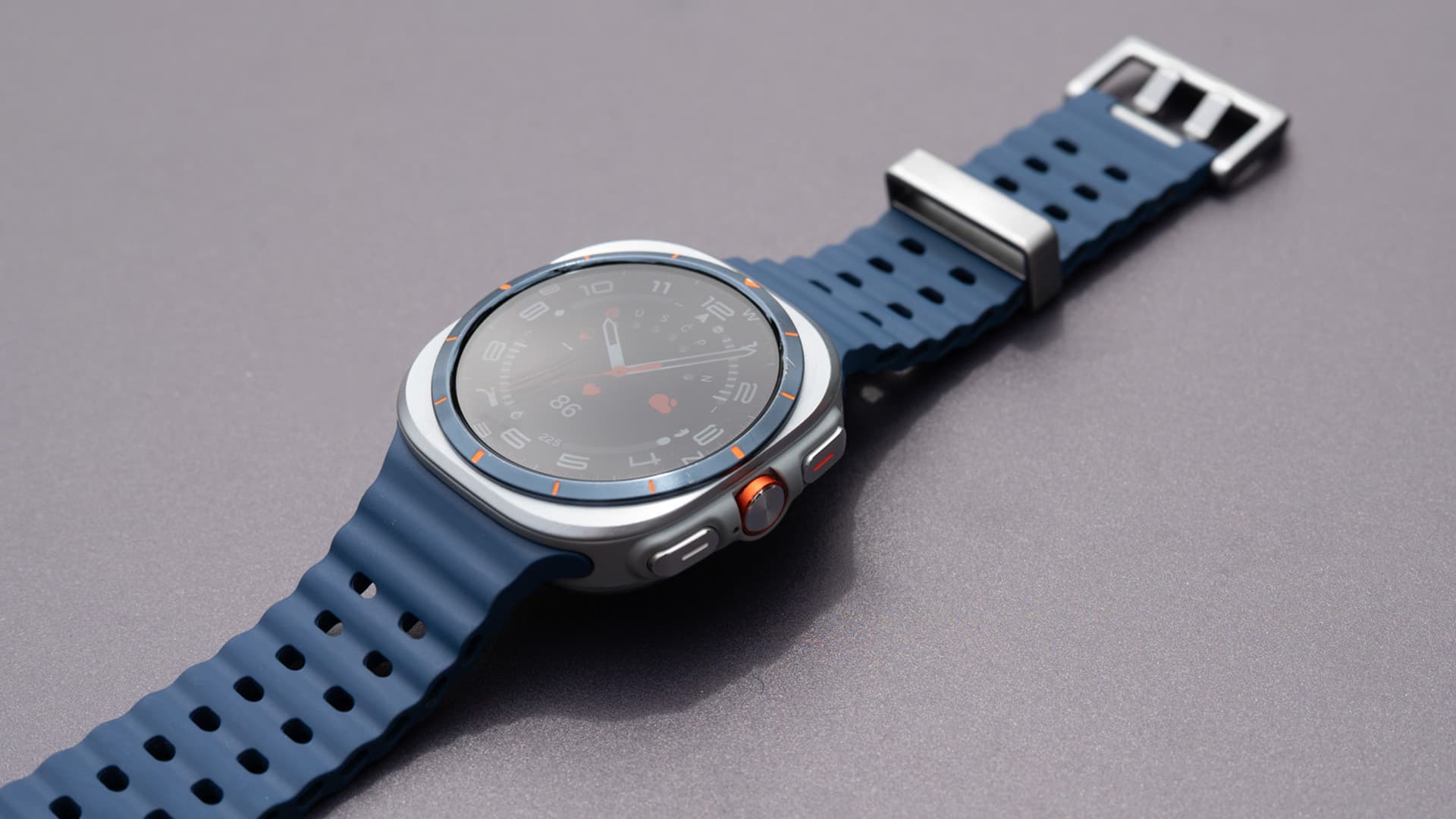 Samsung Galaxy Watch Ultra | Zdroj: Mobil Pohotovost