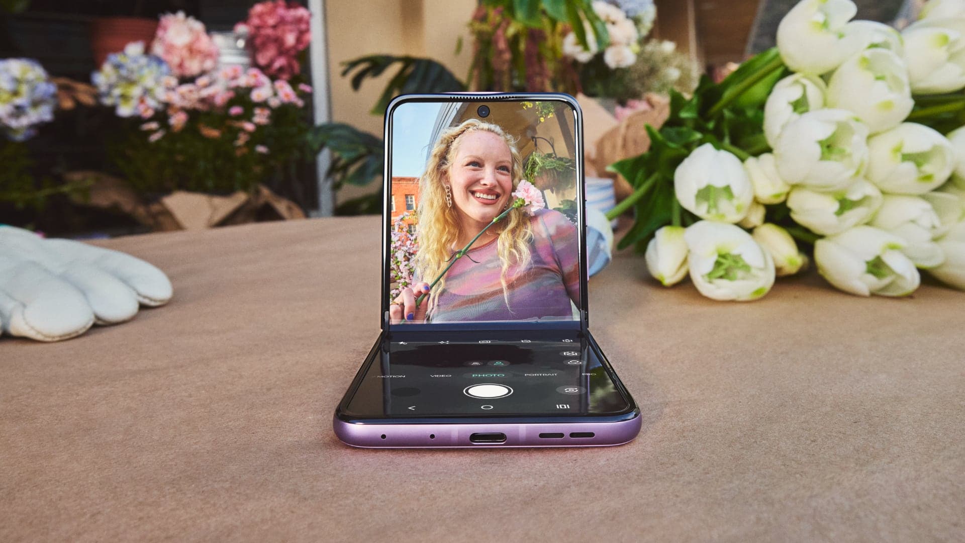 Motorola Razr 70 Ultra v rozloženém stavu | Zdroj: Motorola