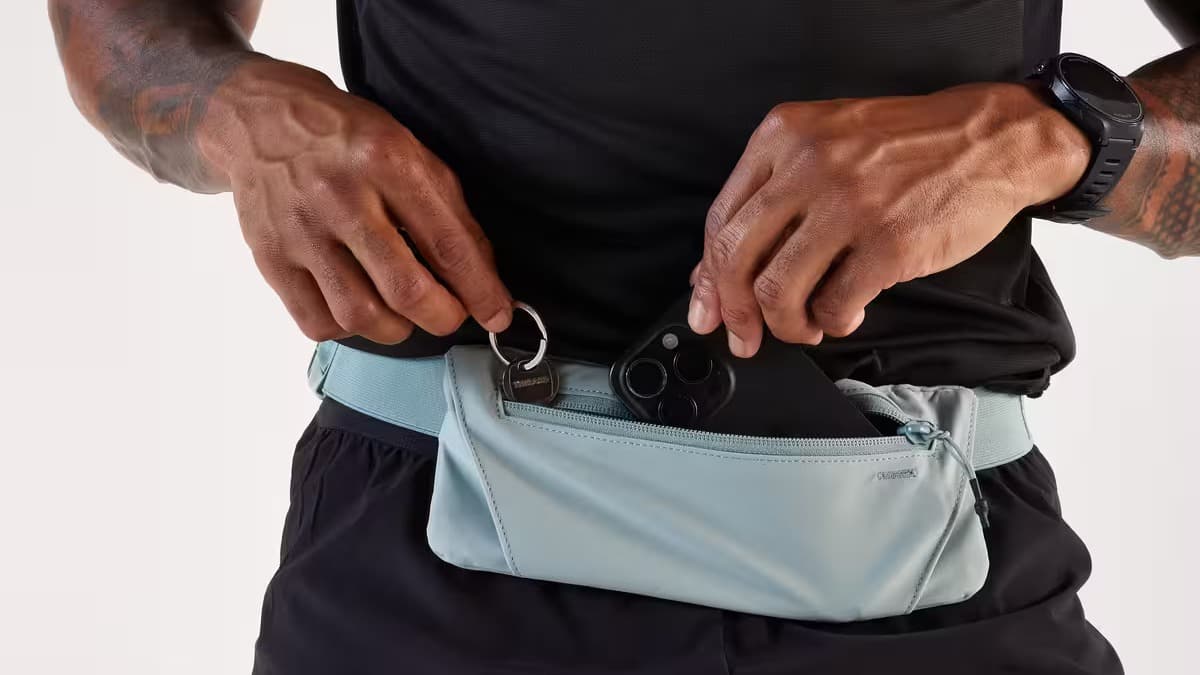Běžecký opasek Kiprun Basic 2 | Zdroj: Decathlon