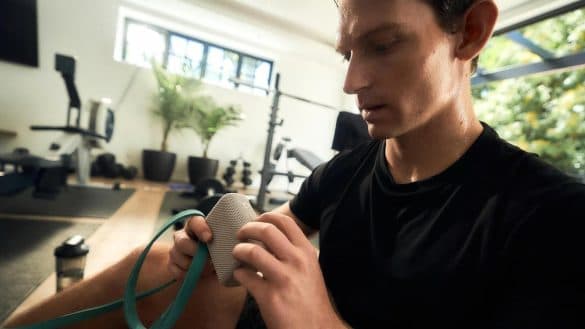 Bluetooth reprák z Decathlonu je hitem. Má 98% hodnocení, zlevnil na 599 Kč