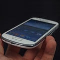 Testujeme Samsung Galaxy S III Mini: kompaktnějšího, ale stějně vychytralého brášku