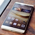 Huawei možná uvede Mate S2 se zaobleným displejem