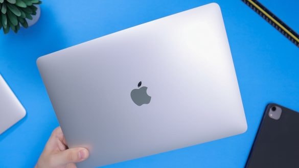Apple poslal ke dnu tyto starší MacBooky. Servisy vám je už oficiálně neopraví