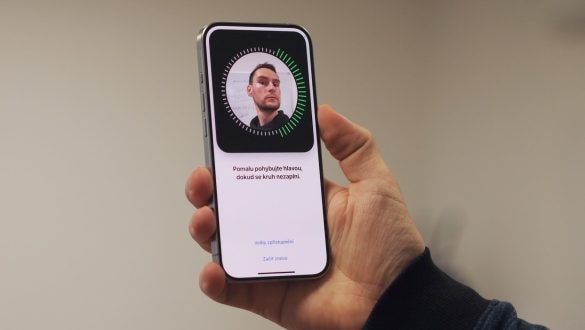 S tímto jednoduchým fíglem zrychlíte odemykání iPhonu. Znáte ho?