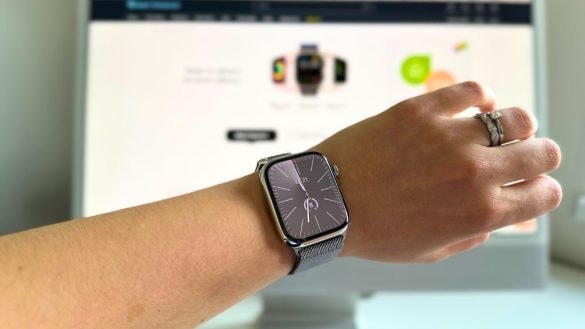 Všechny nové Apple Watch teď pořídíte výhodně. Díky bonusu i bezkonkurenčním splátkám