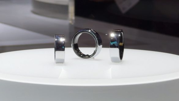Oura má problém. Samsung Galaxy Ring překvapí dlouhou výdrží baterie