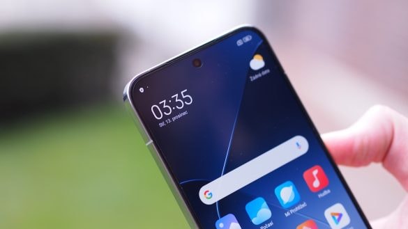 Apple ještě ani nepředstavil iOS 26 a Xiaomi už od něj opisuje