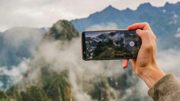 Navigaci můžete používat i bez internetu. Bezva řešení má Apple i Google