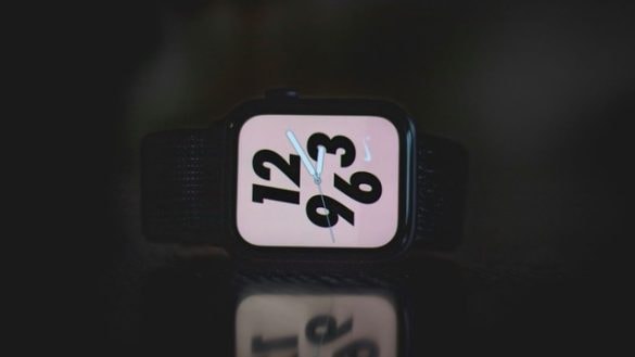 Apple Watch jen za 3 tisíce. Právě teď získáte k tisícovce produktů i speciální záruku