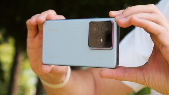 Chcete, aby váš mobil fotil co nejvíc realisticky? Realme spojí síly s experty Ricoh
