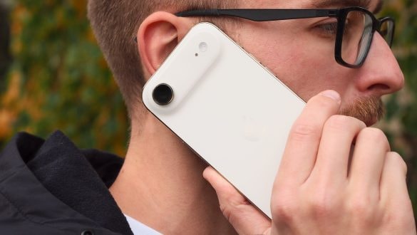 Apple využívá 3D tisk: Váš mobil, ale i hodinky tím výrazně šetří zdroje a peníze