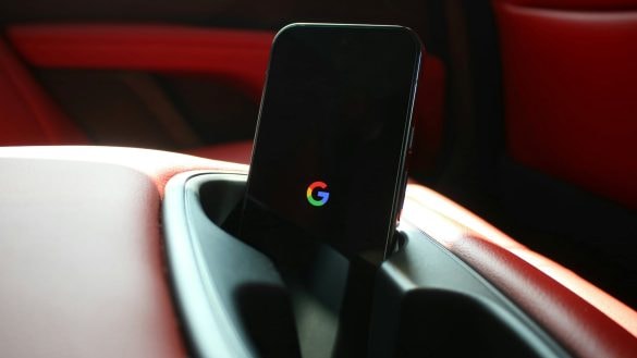 Google chystá mobil, který bude za málo peněz skvělou alternativou k iPhonu