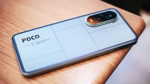 Megaúlovek z Kauflandu: Mobil za pár korun s obřím displejem a extra výdrží