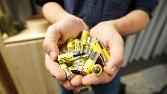 Action prodává tužkové baterie za pouhé 3 Kč. Jinde stojí mnohonásobně víc