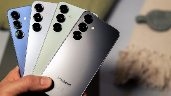 Dárky koupíte i 24. prosince. Za parádní cenu je Galaxy S25 i Xiaomi 15T