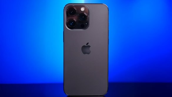 Tohle je nejžádanější iPhone. Výbavou bohatě stačí a stojí jen 7 tisíc