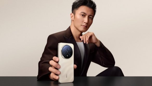 Skvělý mobil za 32 tisíc. Honor Magic 8 Pro nadchne vším, potěší i dárek