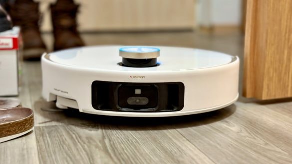 Recenze Mova V50 Ultra: Robot, co zvládne dokonalý úklid a ještě mu to sluší