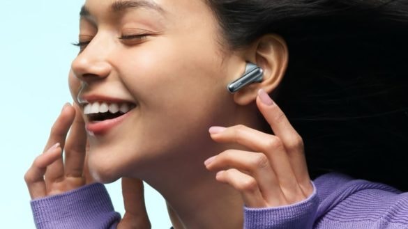 Sluchátka za super cenu. Redmi Buds 8 Pro nadchnou kvalitním zvukem s ANC