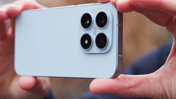 Recenze Xiaomi 17 – Nejsympatičtější mobil roku 2026?