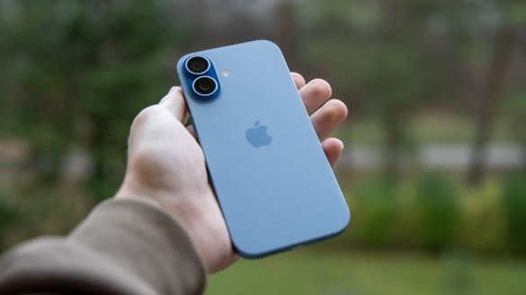 Mobil Pohotovost spustila brutální slevy. Nejlevnější jsou iPhone, MacBook, Xiaomi i Samsung