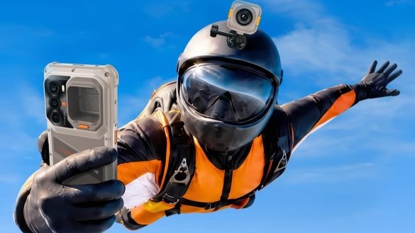 Telefon a GoPro v jednom? RugOne má na zádech odnímatelnou kameru