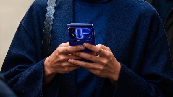 Xiaomi 18 Pro ukazuje záda konkurenci: Má dva displeje a 200Mpx fotoaparáty