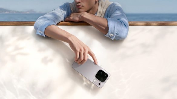 Oppo Find X10 nechce stát ve stínu většího sourozence. Láká na fotoaparáty i výdrž