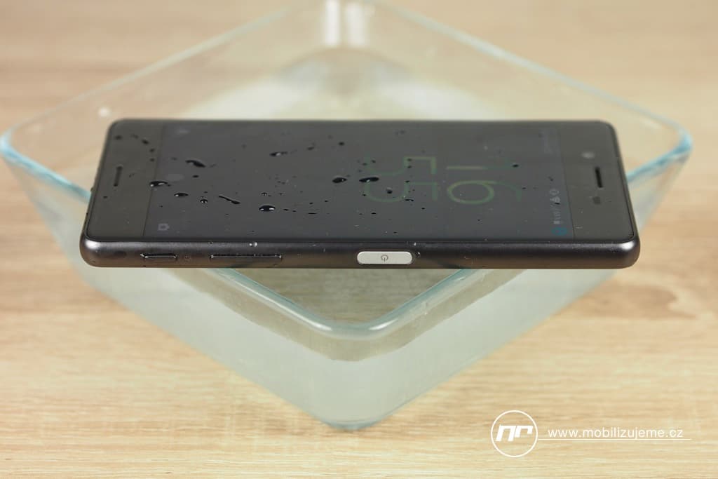 Sony Xperia X Performance recenze
