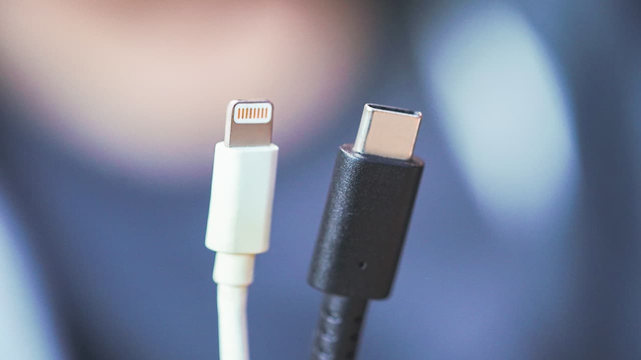 Nabíjecí kabel nebo nebezpečný O.MG kabel?