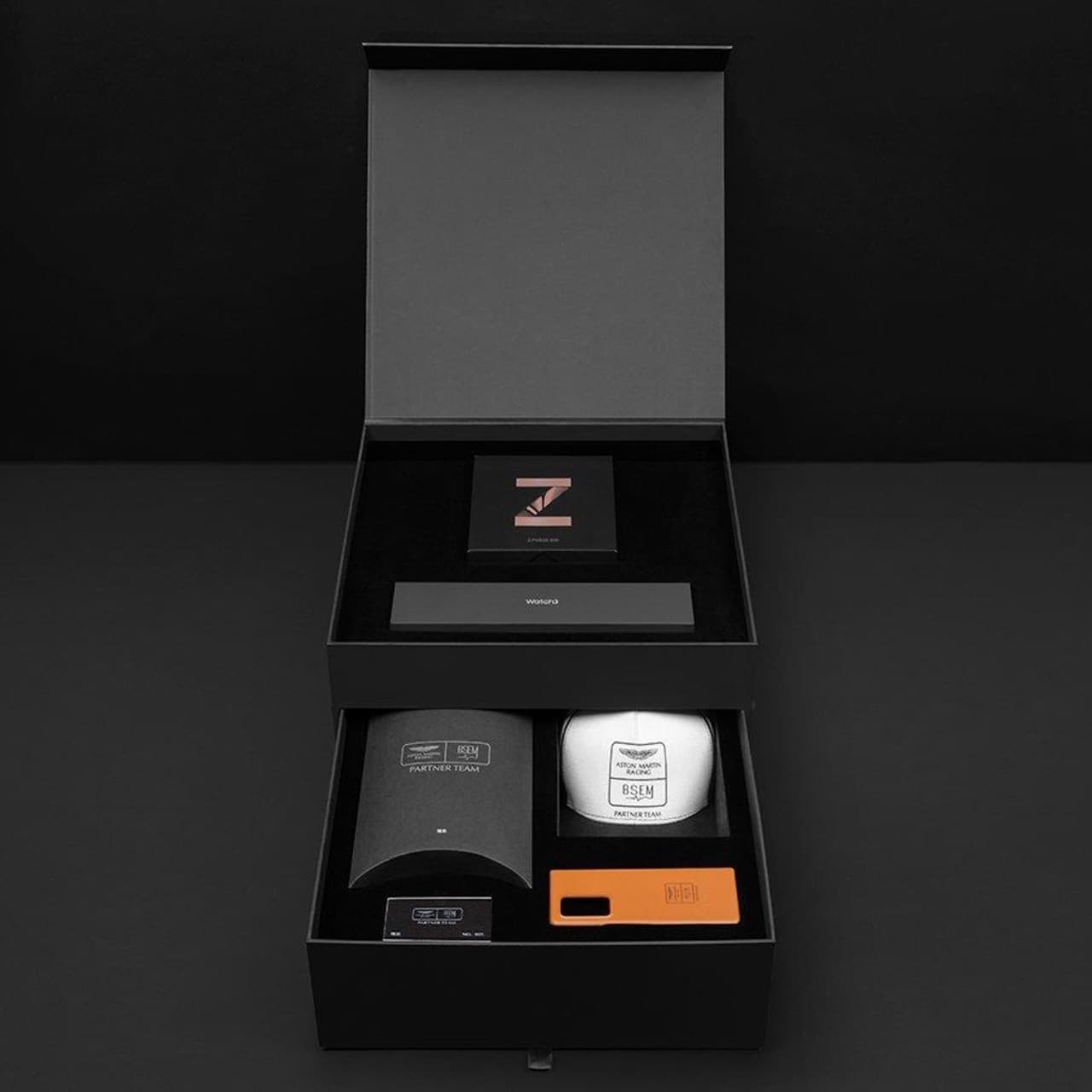 Samsung Galaxy Z Fold 2 Aston Martin Edition