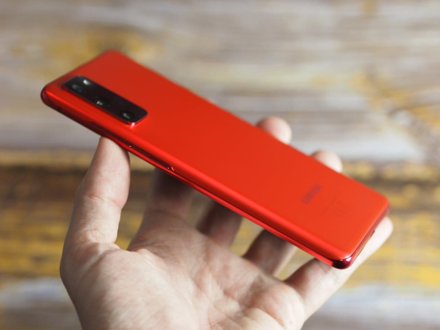 Samsung Galaxy S20 FE, recenze