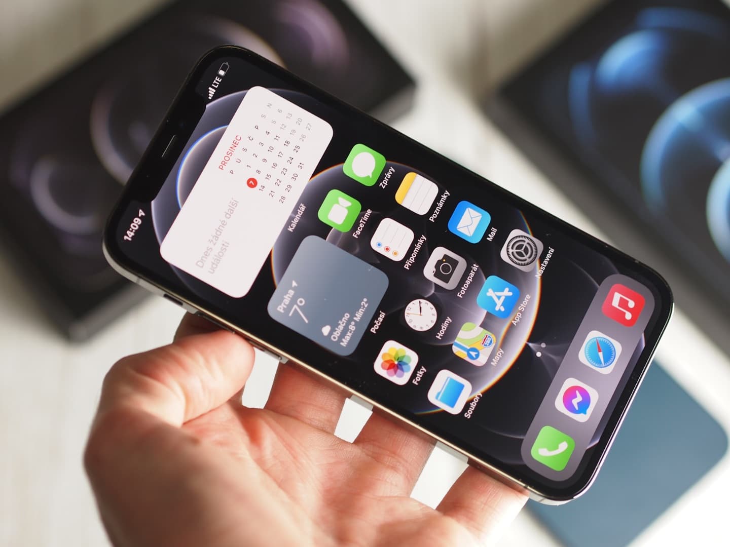 Apple iPhone 12 Pro & 12 Pro Max