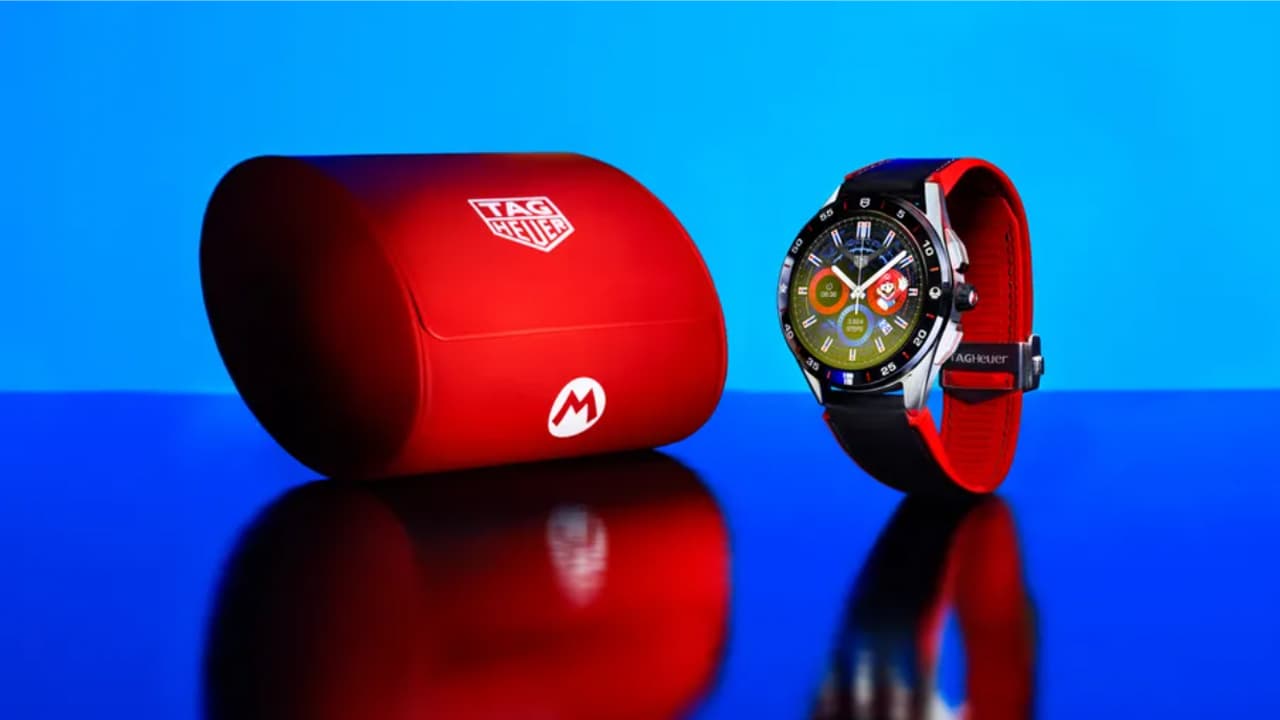 Super Mario Smartwatch