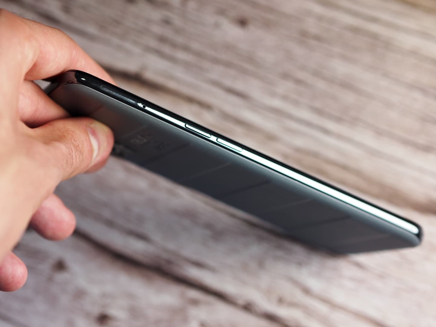 Realme GT Master Edition, recenze