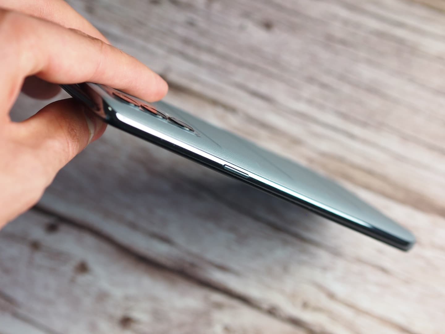 Realme GT Master Edition, recenze