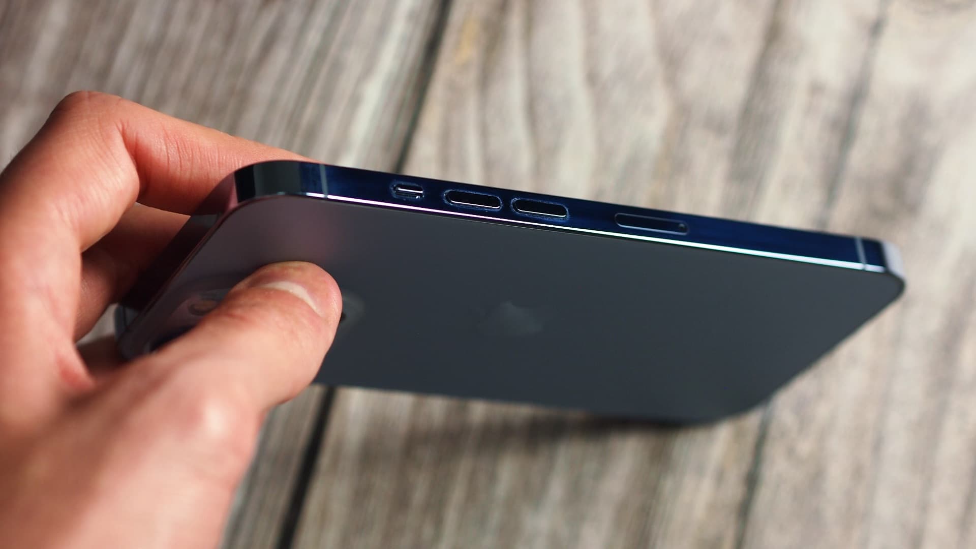 Apple iPhone 13 Pro, recenze