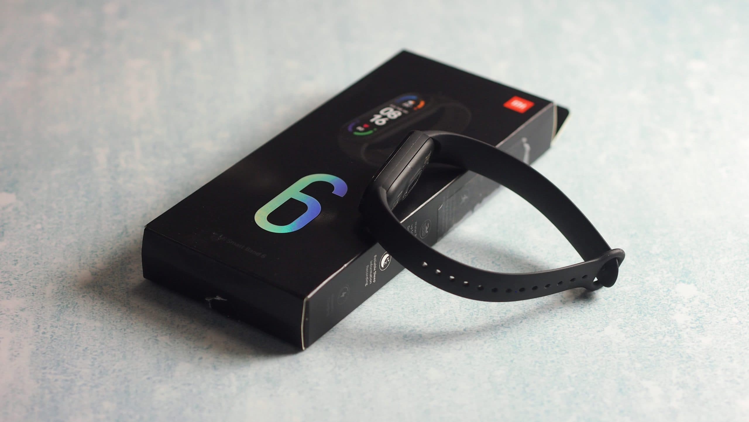 Xiaomi Mi Band 6, recenze