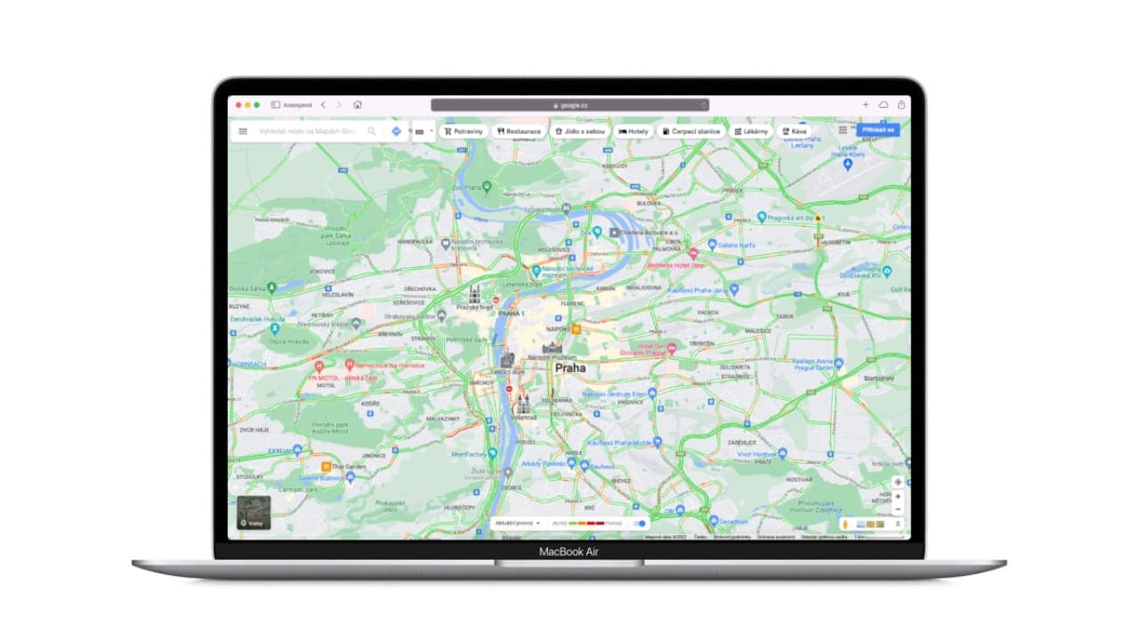 Google Mapy a dopravní informace, vytíženost na různých místech
