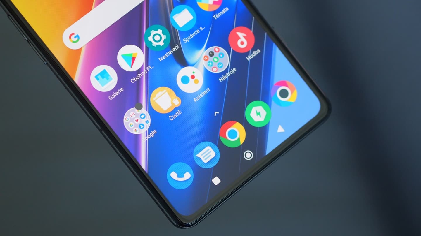 Jak přidat aplikaci na plochu Androidu?