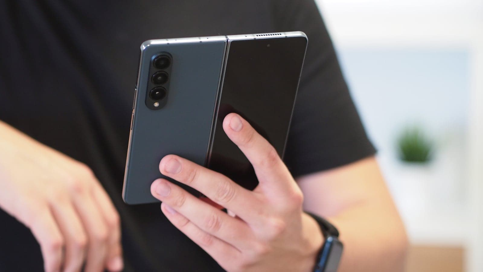 Samsung Galaxy Z Fold 4