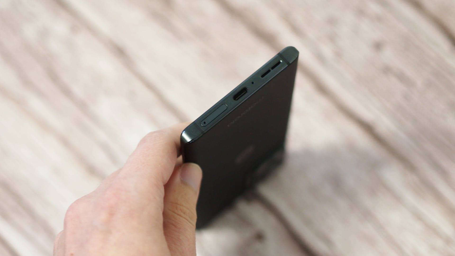 Motorola Edge 30 Ultra recenze