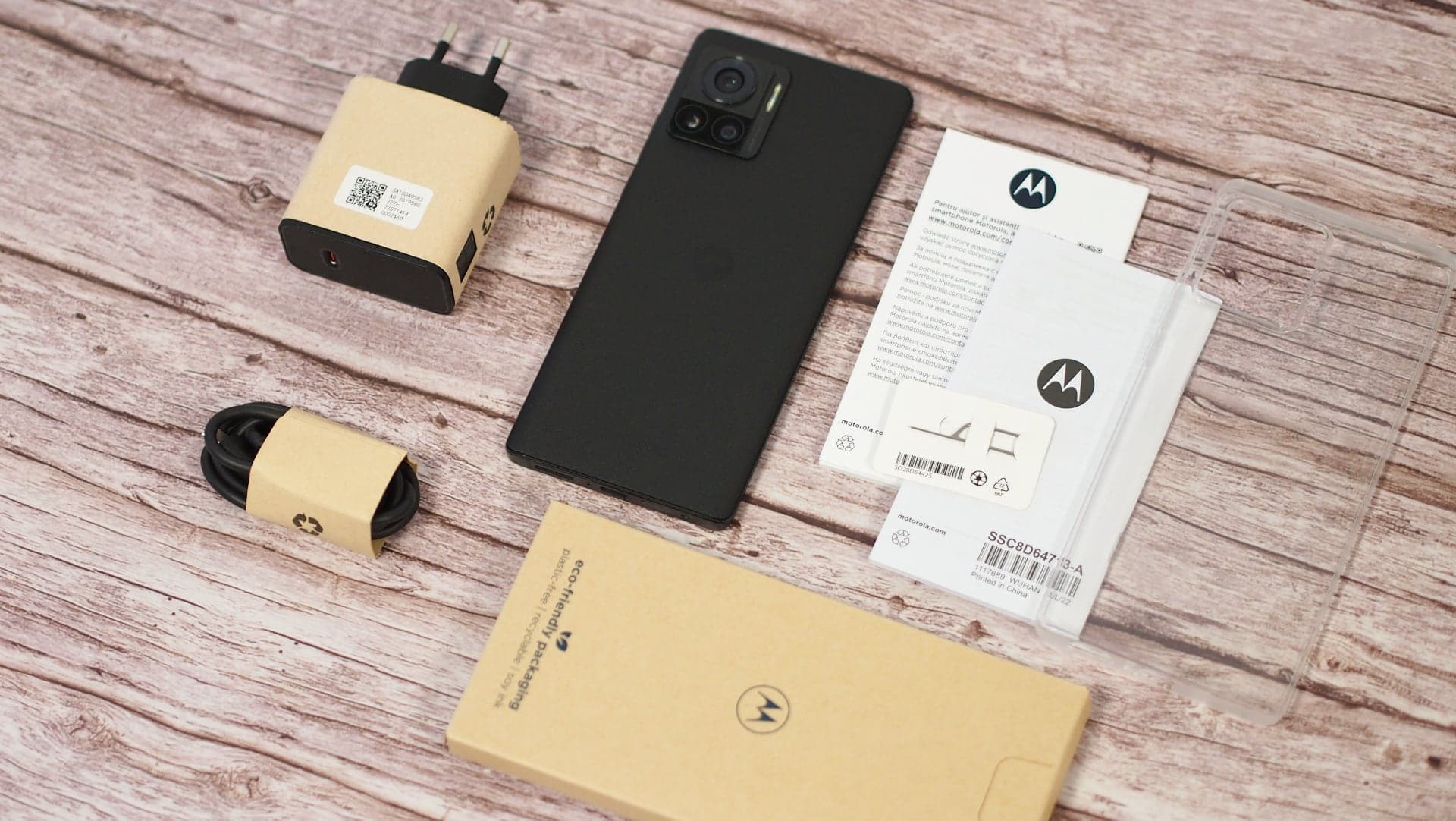 Motorola Edge 30 Ultra recenze