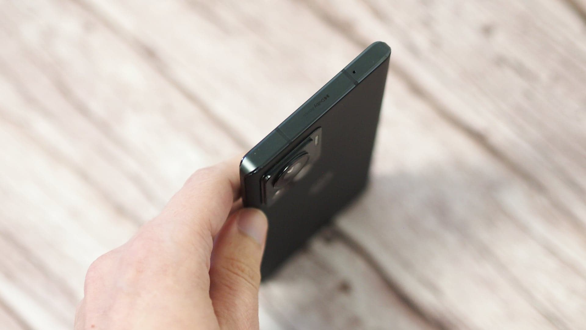 Motorola Edge 30 Ultra recenze